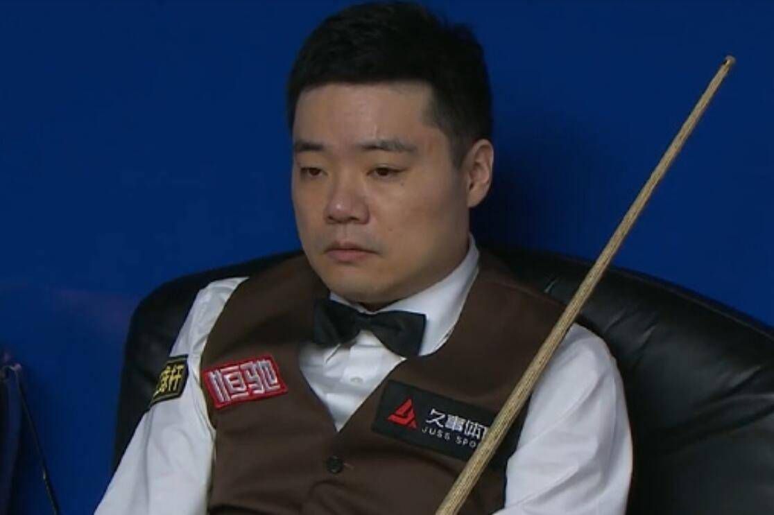 阿姨用粗糙的手呻吟